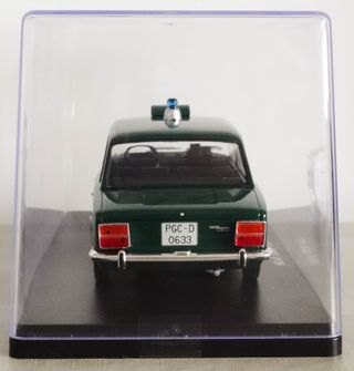 Seat 124D radar Guardia Civil de Tráfico 1/24