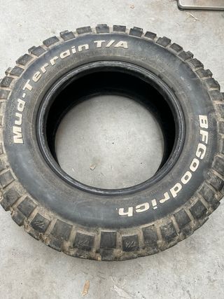 4 Neumáticos BFGoodrich Mud-Terrain T/A 245/75-16