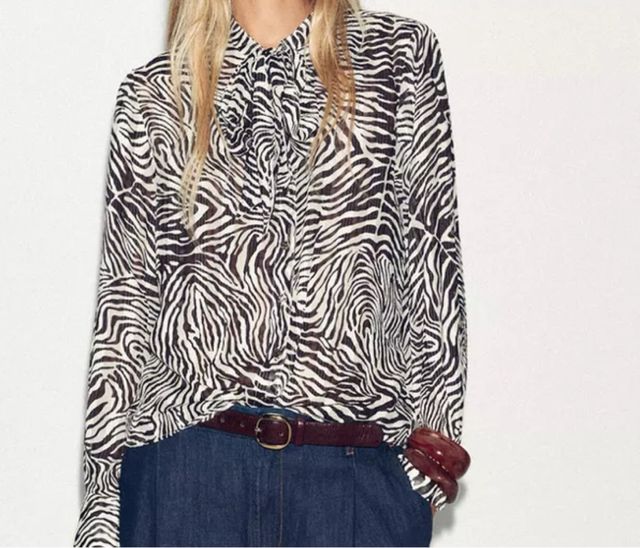 Blusa ZARA con fiocco