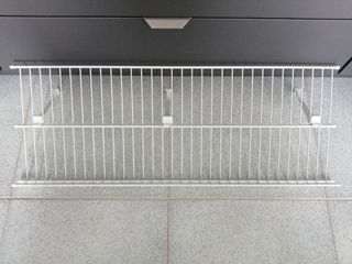 Estante Zapatero 82x30cm. Se puede colgar. Palma