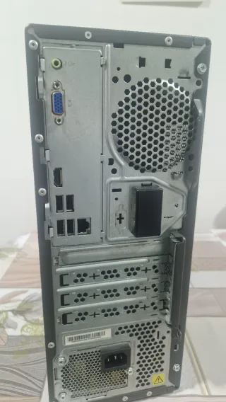 Lenovo Ideacentre 510 i5-8400 2.4GHz