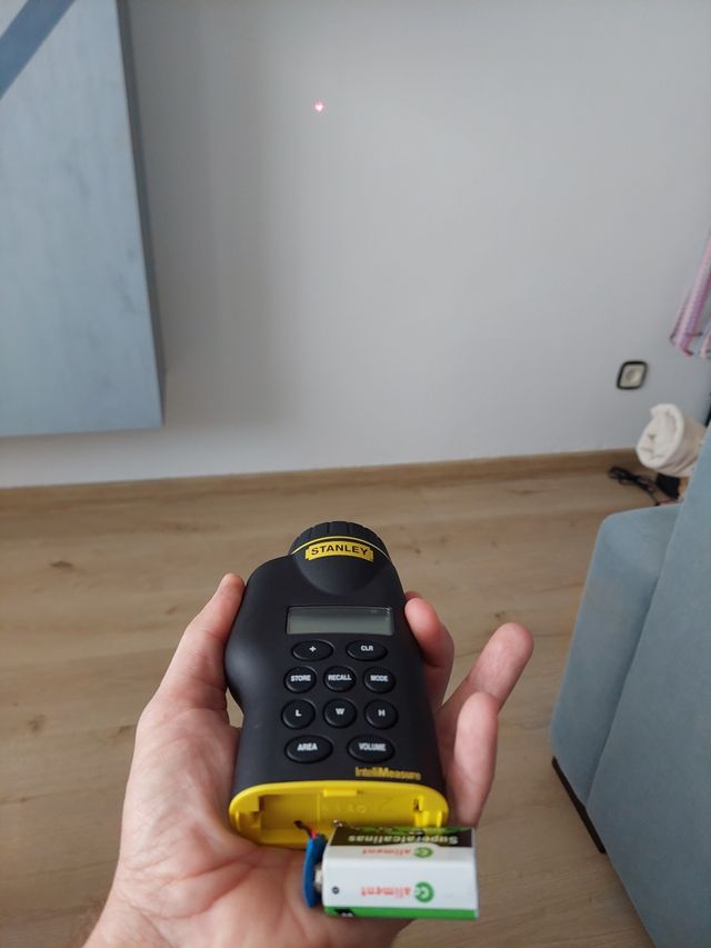 Medidor Distancias Stanley IntelliMeasure