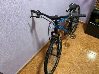 Bicicleta de montaña Atractor 26