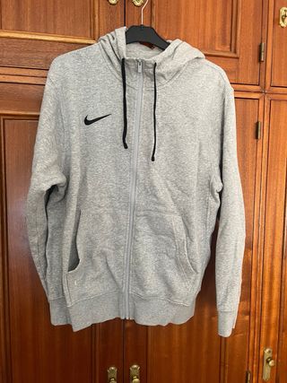 Sudadera con cremallera Nike talla M