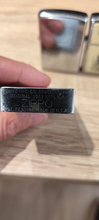 Batch 3 Zippo inutilizzati
