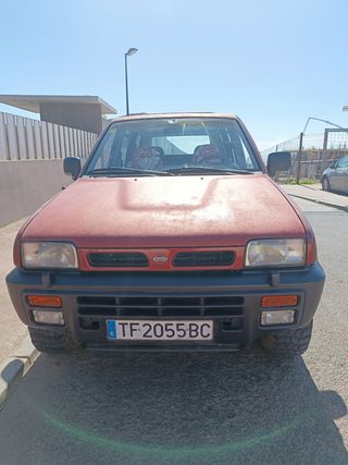 Nissan Terrano II 1998
