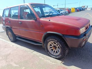 Nissan Terrano II 1998