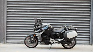 BMW F 900 R
