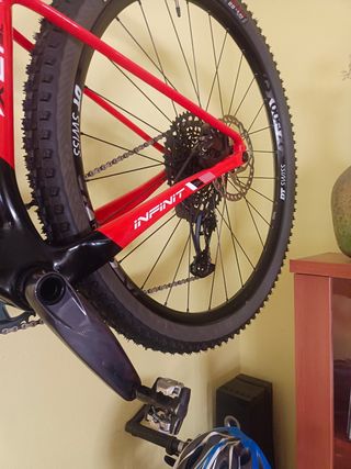 Mendiz X 21 SL sin estrenar carbono 10kl de peso