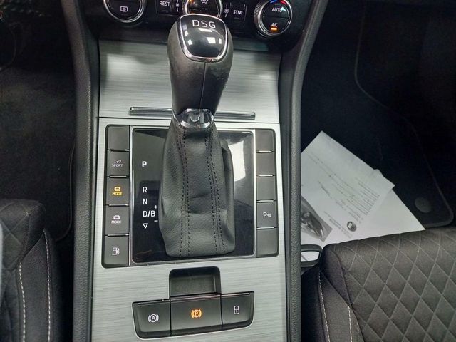 Skoda Superb 1.4 TSI PHEV AMBITION DSG AUT