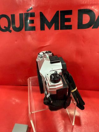 Camara Olympus OM SYSTEM OM-5 Plata