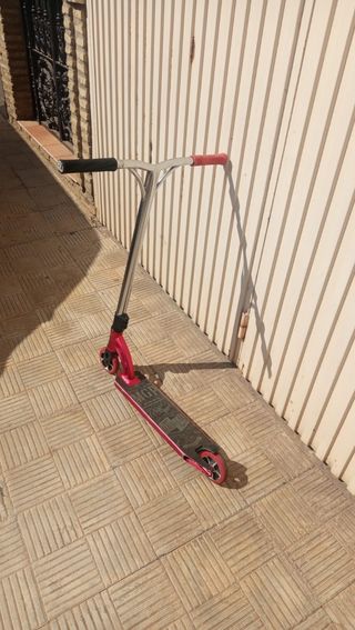 Patinete mgp de freestyle tiene poco uso 