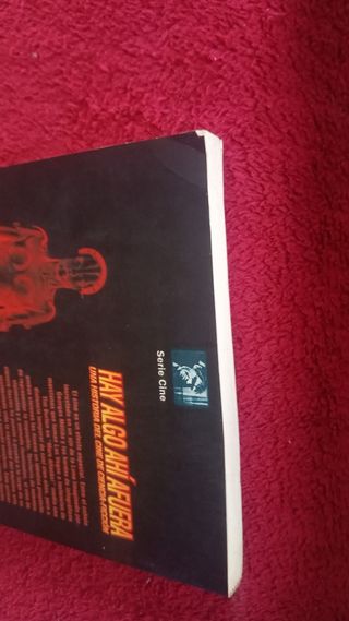 HAY ALGO AHI FUERA - Vol. 1 - ciencia ficción.