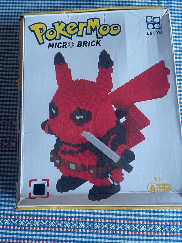 Pokemoo Micro Brick Deadpool Pikachu