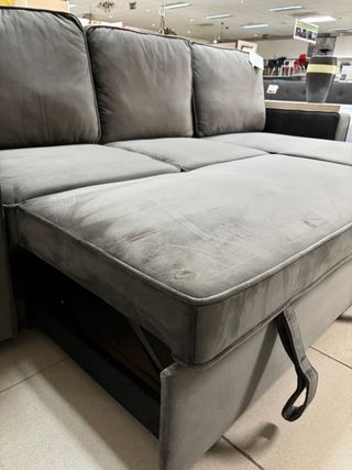 Sofá cama chaise longue con arcón