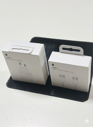 Cargador Apple 20W original
USB-C + Cable USB-C