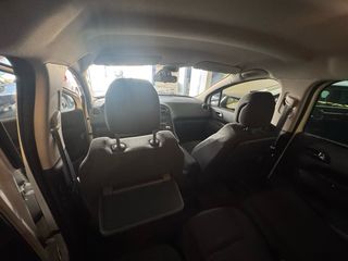 Peugeot 5008 7 plazas. 2014. 120kms