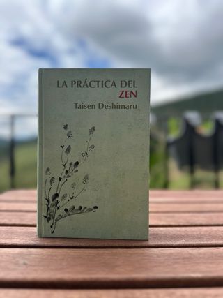 La ensencia del zen ; Enseñanzas zen
