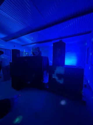 Alquiler de equipo de sonido profesional