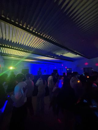 Alquiler de equipo de sonido profesional