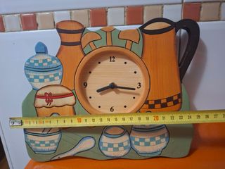 Reloj de cocina de madera