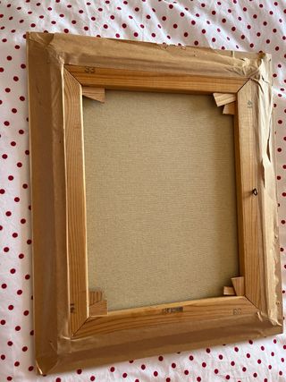 Cuadro de paisaje con flores