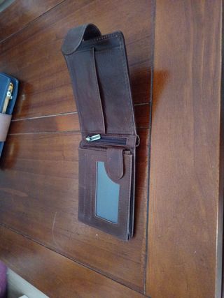 Cartera hombre con monedero a estrenar. Piel