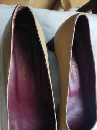Zapatos D'Antonio. Mira 7 fotos. 
