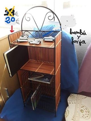 Estantería bambú y forja