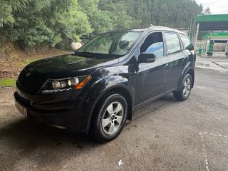 Mahindra XUV 500 2014