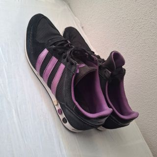 Adidas LA Trainers Negras y Moradas