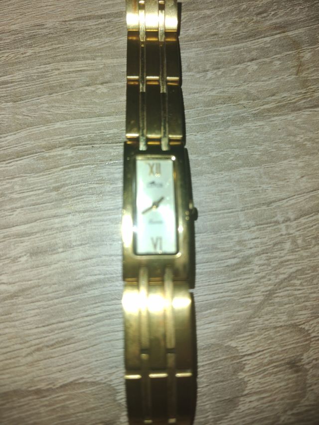 Reloj Lotus Mujer Dorado