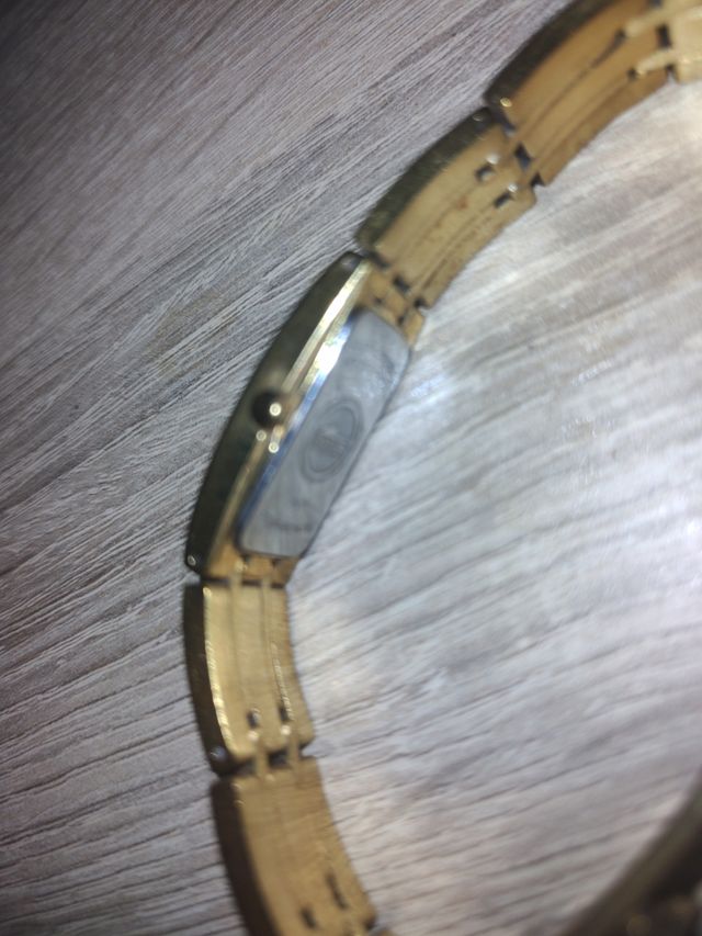 Reloj Lotus Mujer Dorado