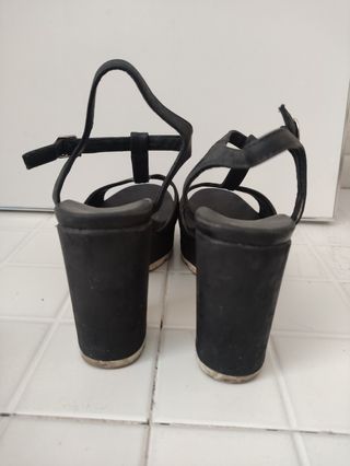 Sandalias negras plataforma talla 37