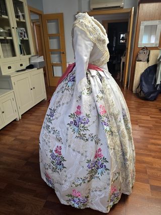 Traje de Fallera con Zapatos
