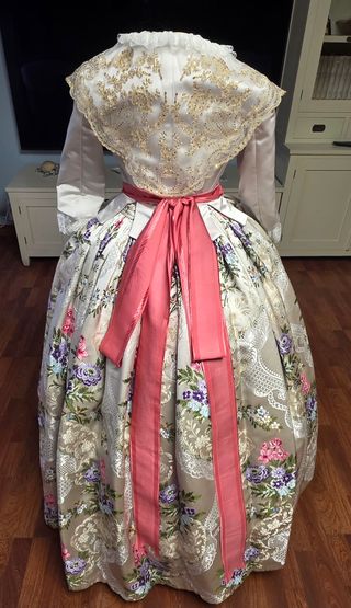 Traje de Fallera con Zapatos