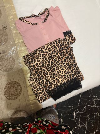 Pijama Tigre XXL Manga Larga Nuevo