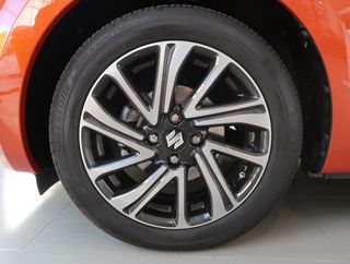 Suzuki Swift Mild Hybrid 1.2L 83 GLX CVT - 2022