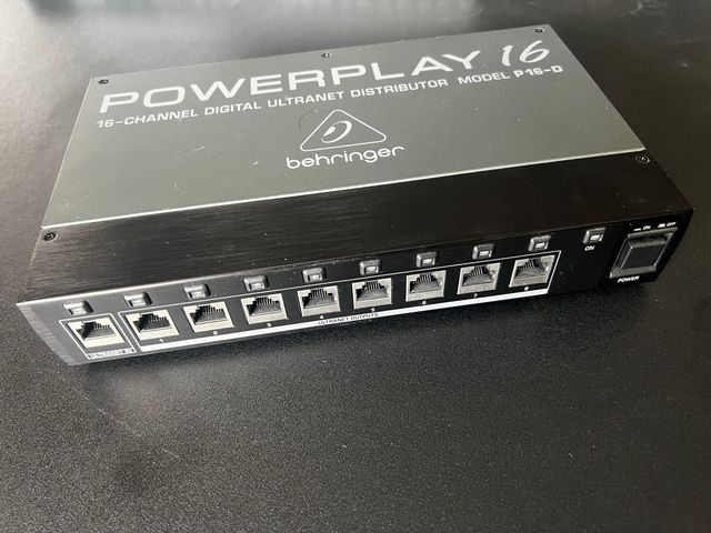 Behringer P16-D Powerplay