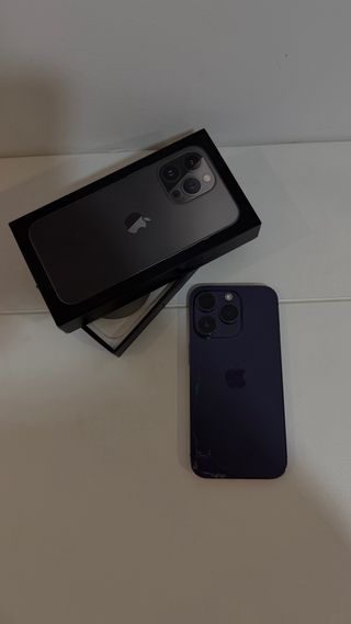 iPhone 14 Pro Gris/Morado