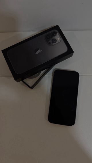iPhone 14 Pro Gris/Morado