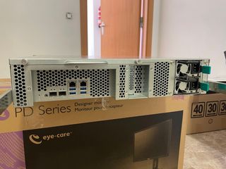NAS QNAP TS-831XU-RP 64TB + SSD Cache + 16GB RAM