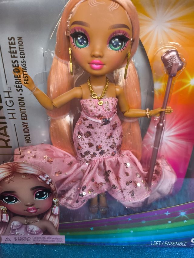 Rainbow High Sabrina St. Cloud Edição Festiva