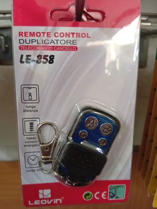 Telecomando universale per cancello automatico