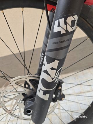 Mondraker Summum SE 2022 – Downhill, casi nueva M