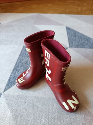 Botas de agua Hunter rojas logo