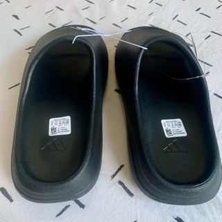 Chanclas Yeezy Adidas Negras