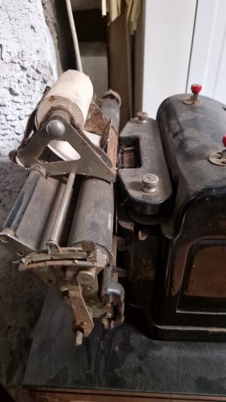 Calculadora Mecánica Vintage Wales