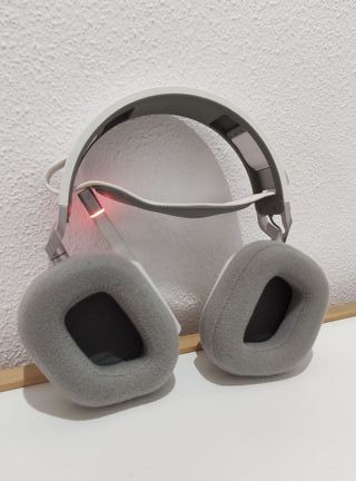 Auriculares Corsair HS80 Wireless