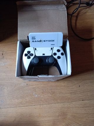 Videoconsola 2.4 Wireless Game Stick Pro
